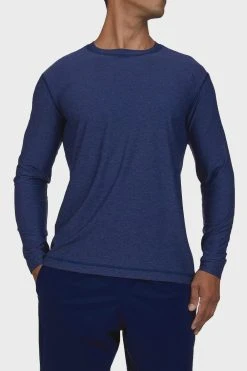 Sofibella Men's Classic Long Sleeve